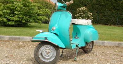 Vespa 50 V5A.PNG