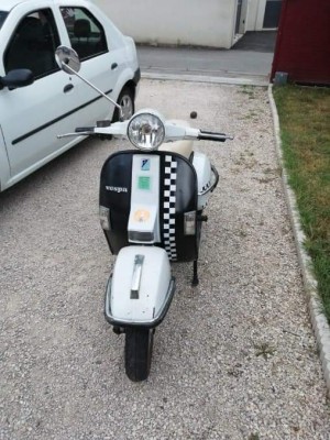 Vespa px 125 année 2005