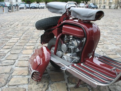 Lambretta 53 terminé42.JPG