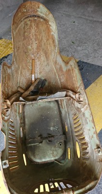 DSC_1892.JPG (2.12 Mio) Consulté 11333 fois Carrosserie intérieure manurhin