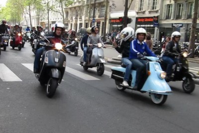 Vespa parade 2012-28.jpg