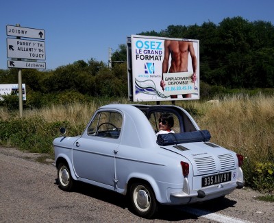 P1030986 ligfht.JPG