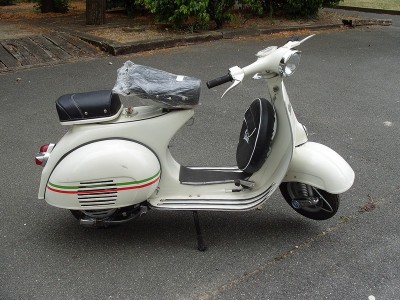 vespa_1961_01red.JPG