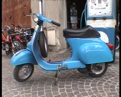 Scoot 01 copier.jpg